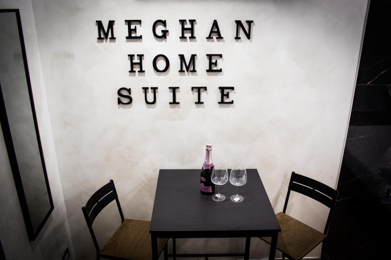 Suite Meghan Home คาตาเนีย ภายนอก รูปภาพ