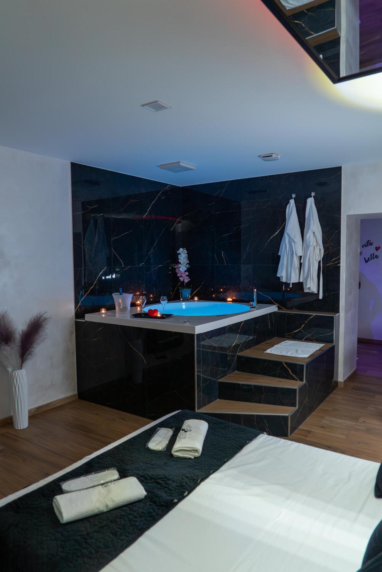 Suite Meghan Home คาตาเนีย ภายนอก รูปภาพ